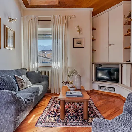 Iflat Penthouse Lovely In